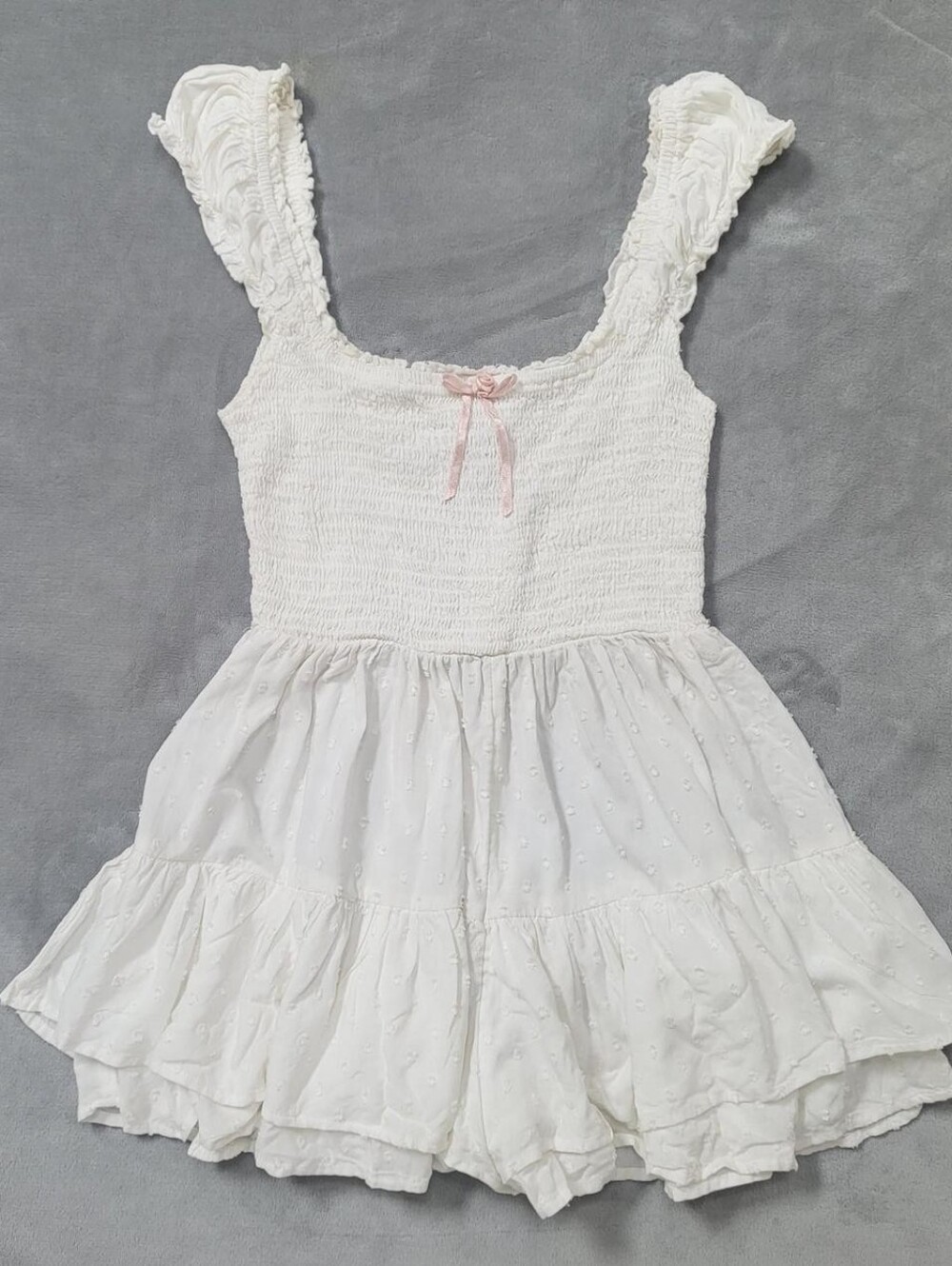 Urban Outfitters White Mini Romper with Pink Bow XS
